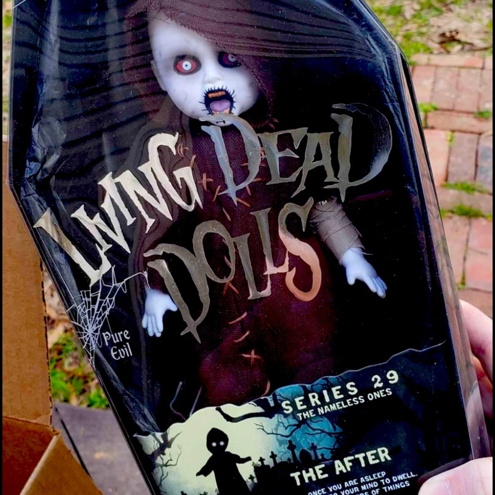 Living dead dolls The after
